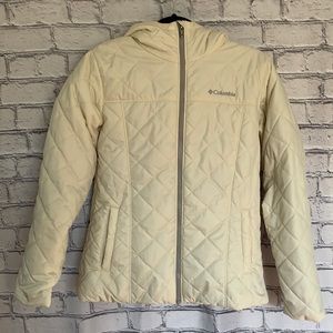 Columbia | Ladies Cream Copper Crest Quilted Hooded Coat Size Medium